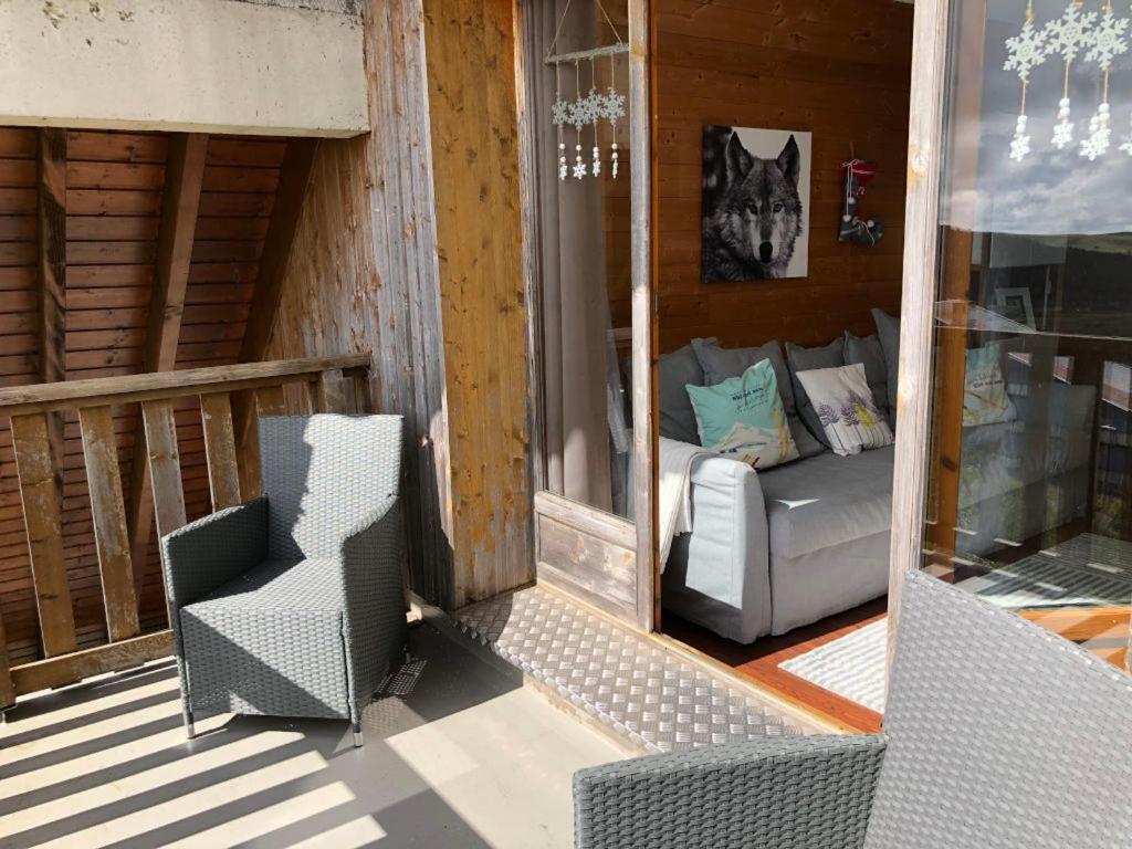 Lama-Gîte-des-Puys T3 Lamado vue époustouflante sud avec grande terrasse Super Besse Exterior foto